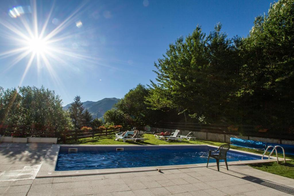 Apartamento Aguilera Naut Aran Exterior photo
